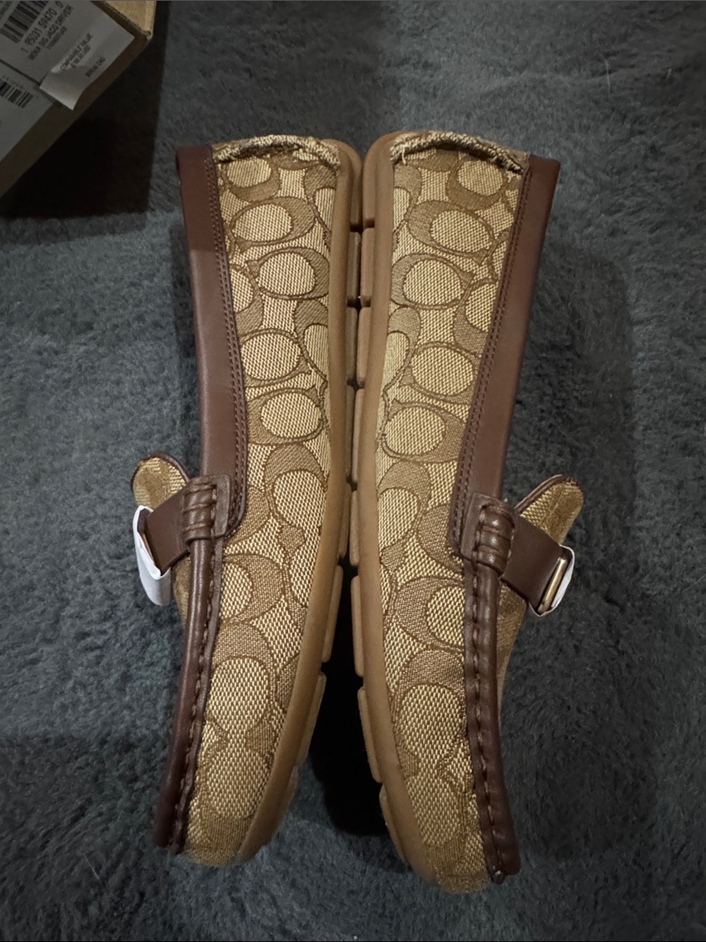 Coach shoes - Picture 3 of 5